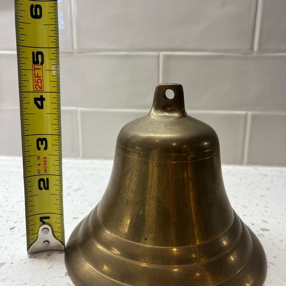 Vintage brass bells - Picture 6 of 7